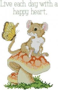Счастливый мышонок на грибе