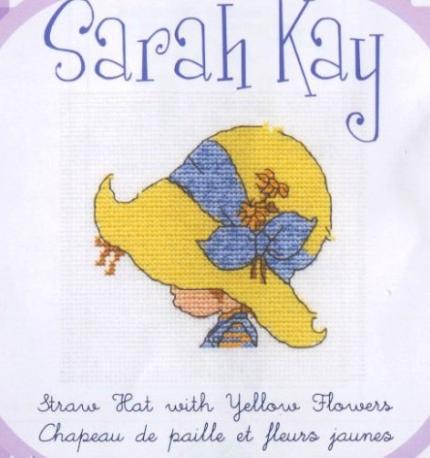 Сара Кей в желтой шапочке