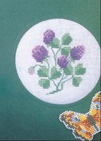Схема вышивки крестом: Полевые цветы и бабочка