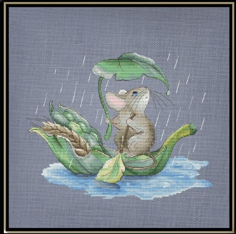 Мышка на листике под дождём
