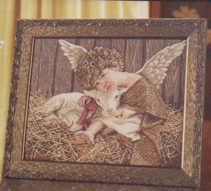 Схема вышивки крестом: Ангелочек и ягненок